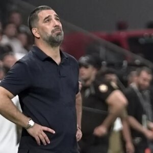 ardan turanin shakhtar donetski panathinaikos ile yenisemedi QdASFWba