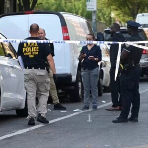 new yorkta restoranda silahli saldiri 3 olu EIYpL8aH