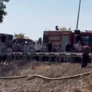 sanliurfada otobus yangini B1JtqRt4