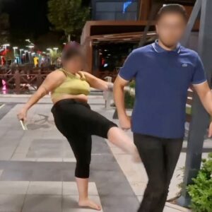 tecavuz ediyorlar diye ciglik atan kadin yardima gelenlere saldirdi vx9VAY3u