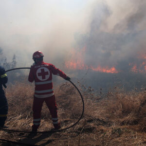 yunanistan alevlerle mucadele ediyor bircok nokta tahliye edildi pBzRcPd8
