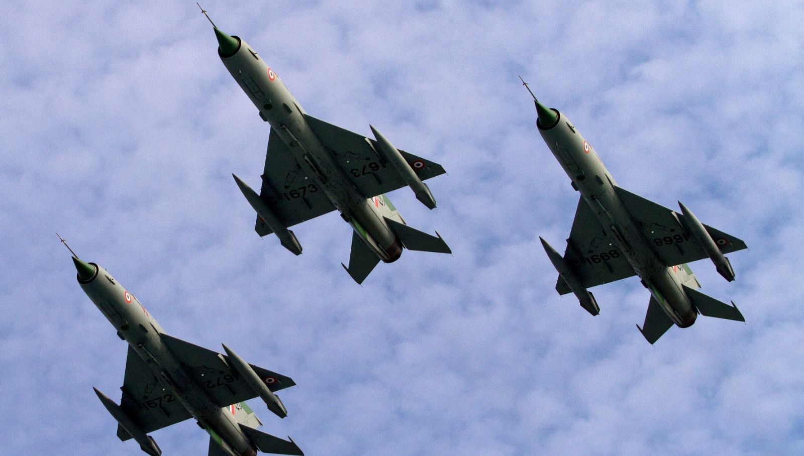 60 yillik seruven sona erdi ucan tabut emekli oldu MH9VWDLC