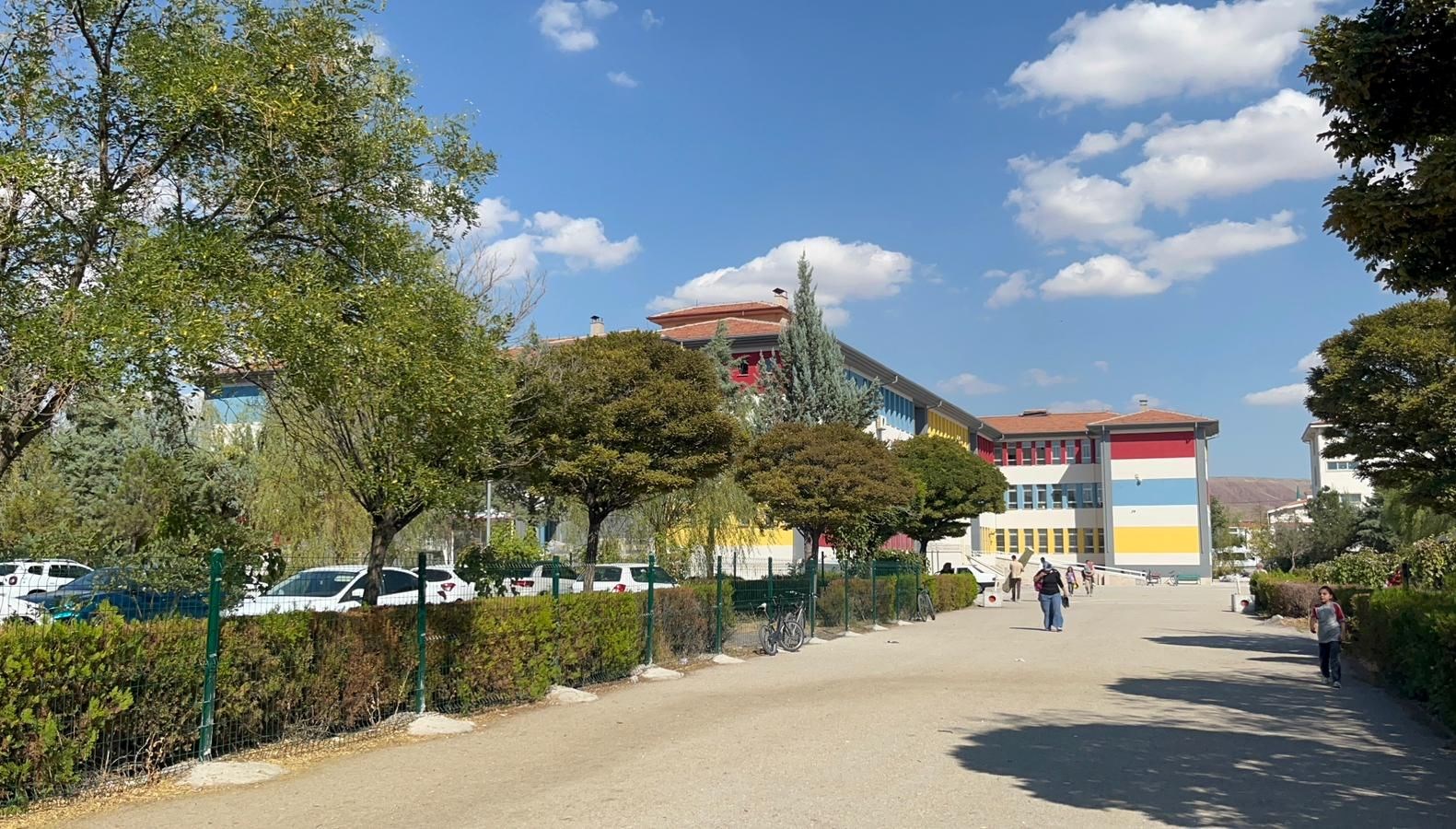 okul muduru darbedildi qNfTGyHv