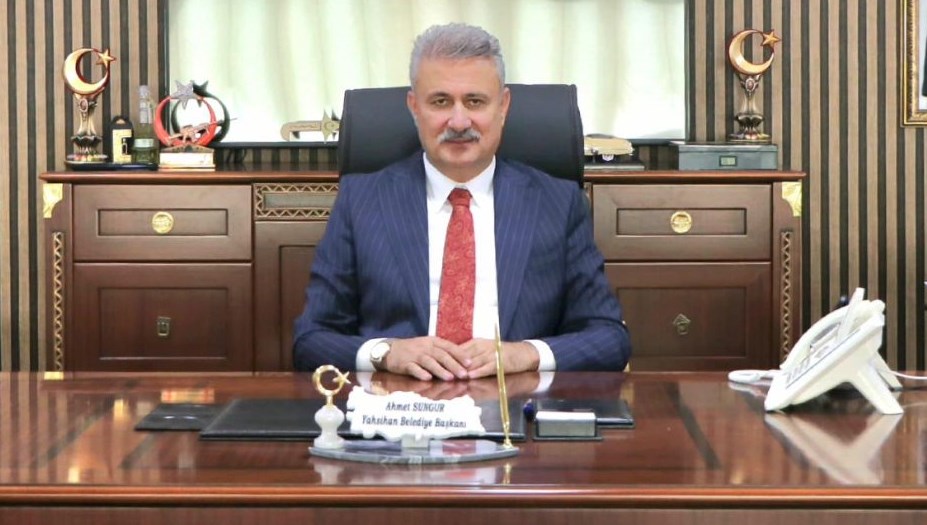 yahsihan belediye baskani ahmet sungur adliyeye sevk edildi EBrLeQNq