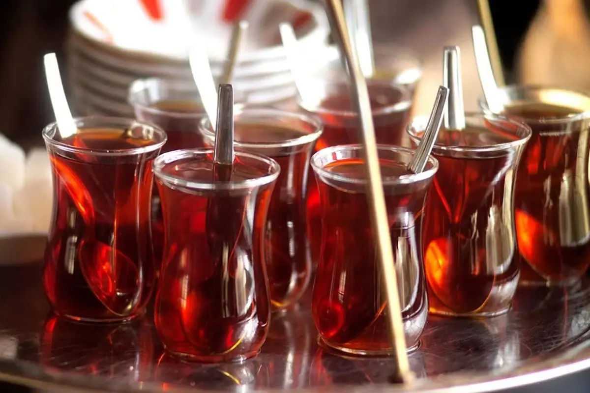 cayi her musteriye farkli fiyata satiyorlar nedeni de inanilmaz mhPxEOpG.jpg