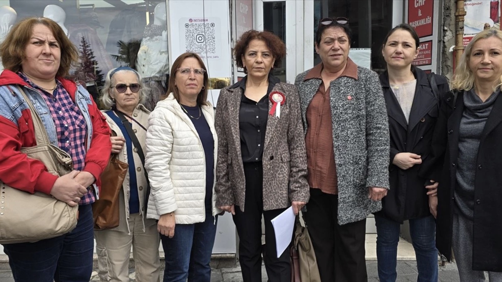 chp zonguldak merkez ilce kadin kollari baskani sekme ve 9 yonetici istifa etti aGyCiCCC.jpg