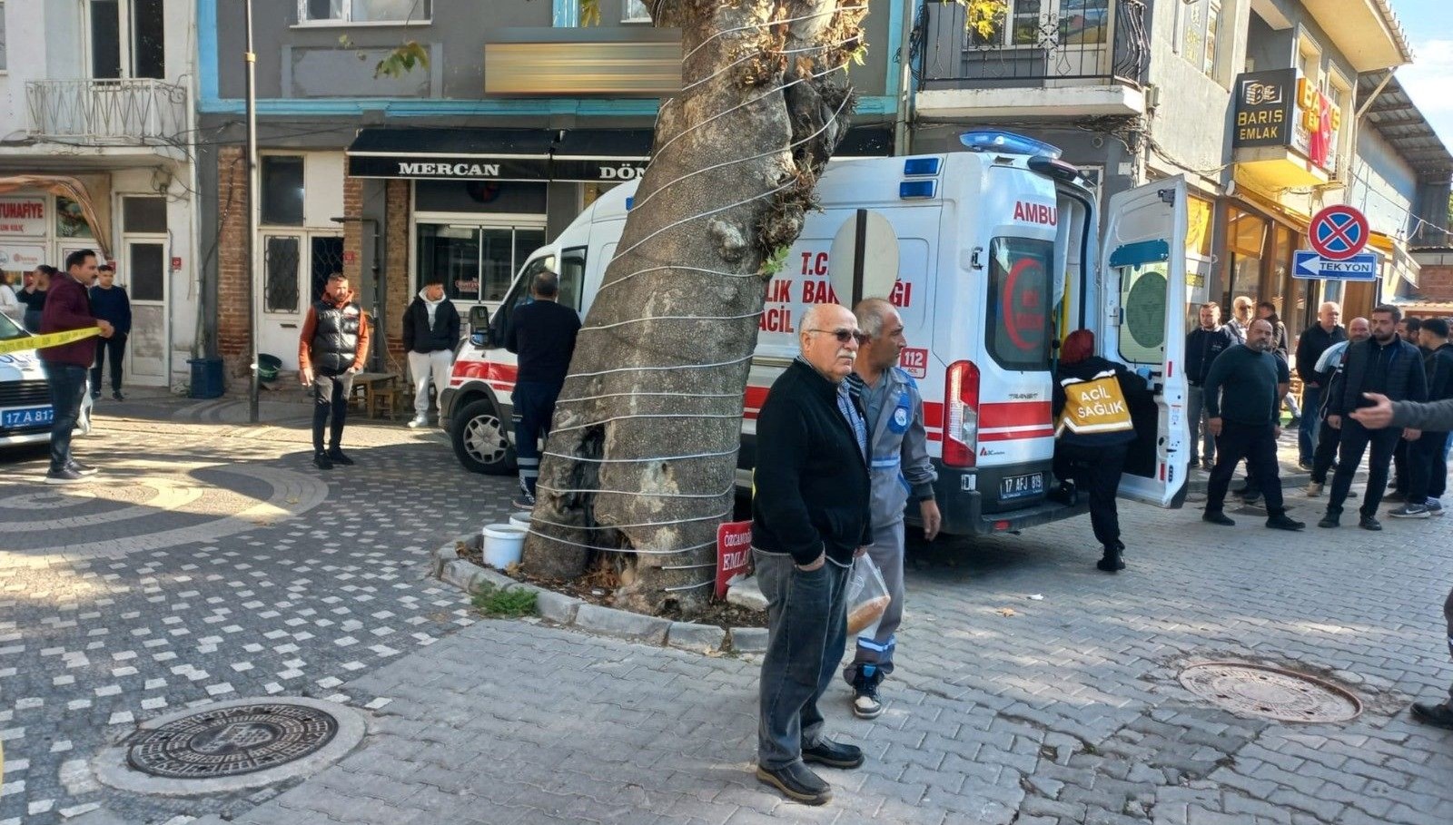 esini is yerinde tufekle vurarak oldurdu dTV5Dpzr