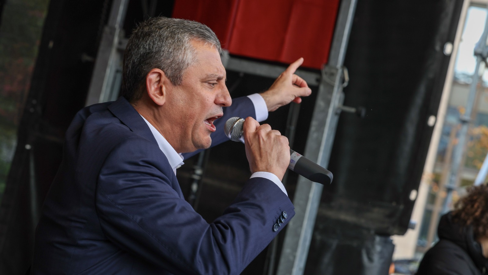 ozel tayyip bey amerikan buyukelcisi barrack ve trumpa guveniyor 7n3Dd2iG.jpg