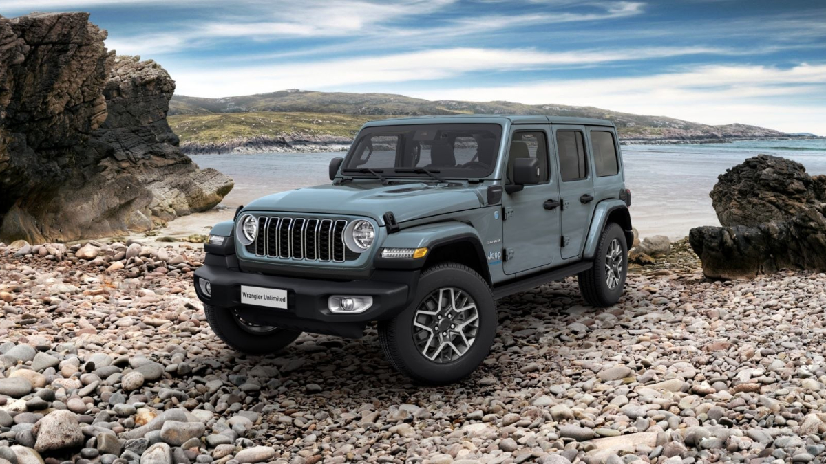 jeep 320 bin aracini geri cagirdi yangin riski var iT85S489.jpg