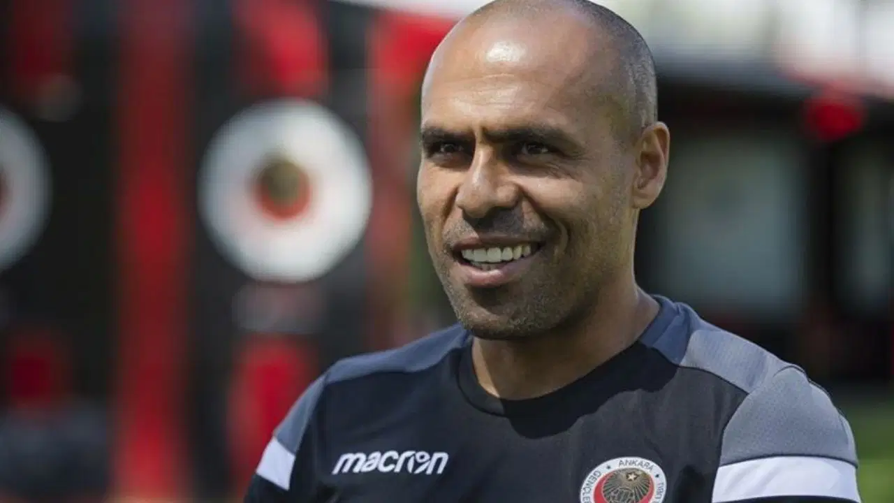 mert nobre kimdir kac yasinda nereli mert nobre hangi takimlarda forma giydi 3GCL9yzO.jpg