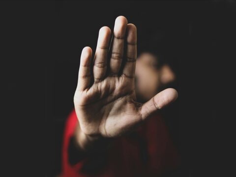 Hatay’daki 14 Yaşındaki Kızın Dramı: Bakanlık Mahkeme Kararına İtiraz Edecek