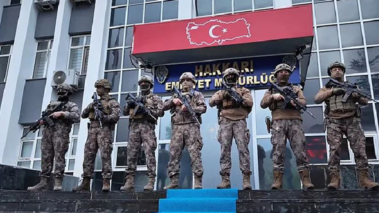 hakkari-ve-vanda-tefecilik-operasyonu-4-tutuklama-CQIMyjvl