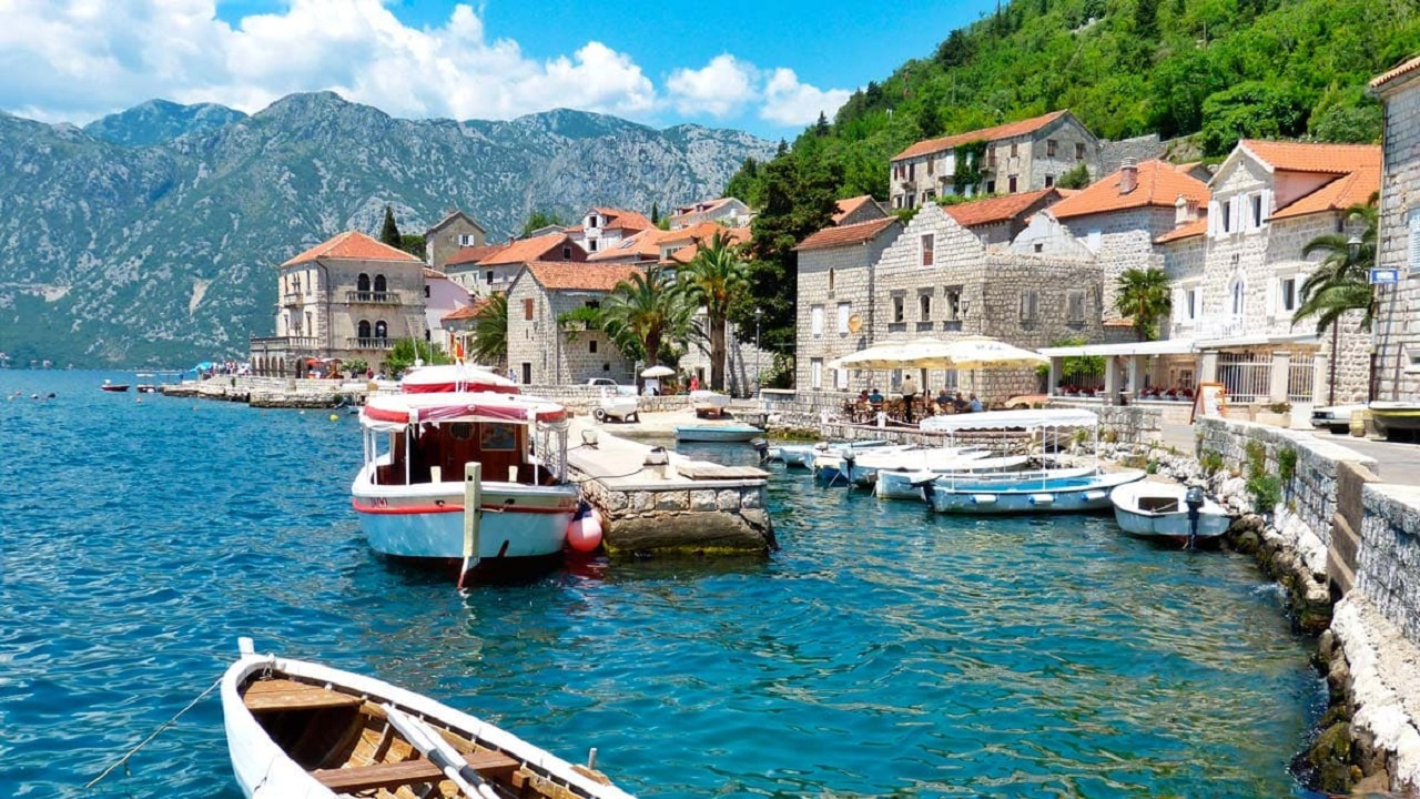 Sadece pasaportla gidiliyordu: Gözde tatil ülkesi artık Türkiye’den vize isteyecek